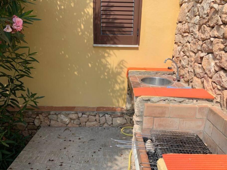Villa Maveda, Un Dammuso Immerso Nel Verde Lampedusa Exteriér fotografie